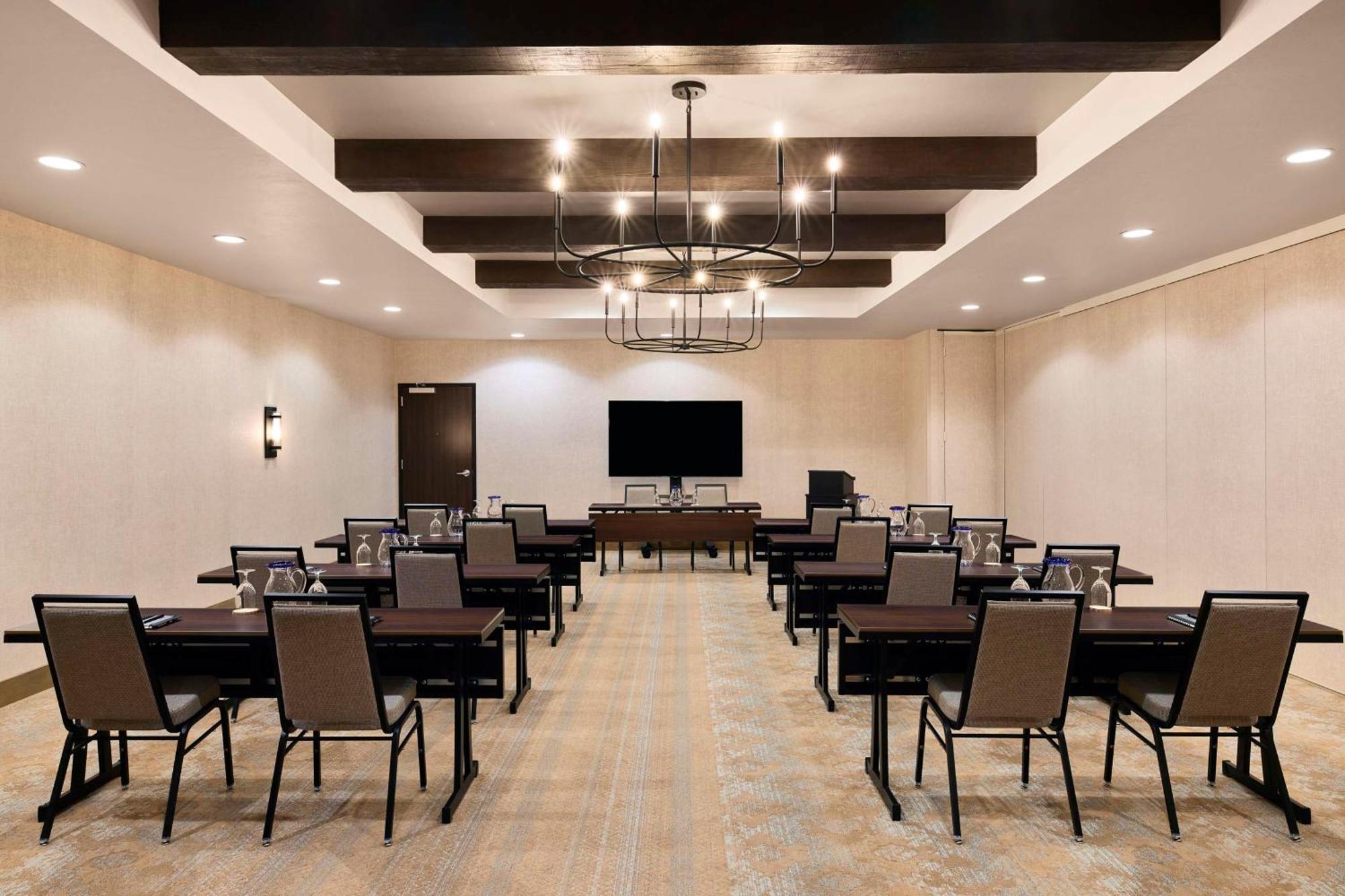 The Eddy Hotel Tucson, Tapestry Collection By Hilton Екстериор снимка
